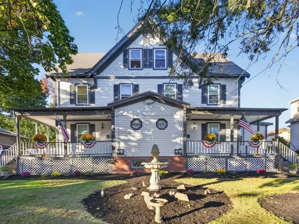 31-29 6th St, Medford, MA 02155