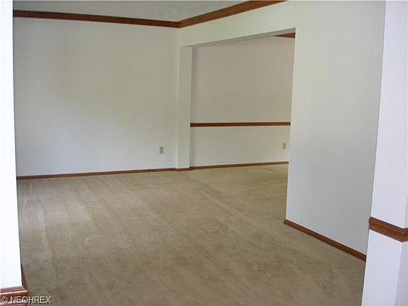 5th image of 19526 Cottonwood Trl