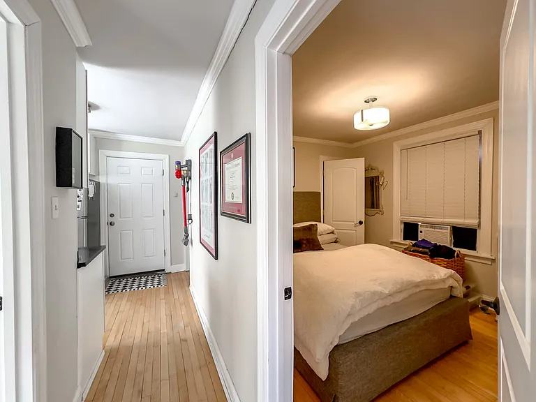 733 Elm St #203 — Photo 18