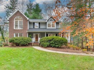 3 Spring Cove Ct, Arden, NC 28704