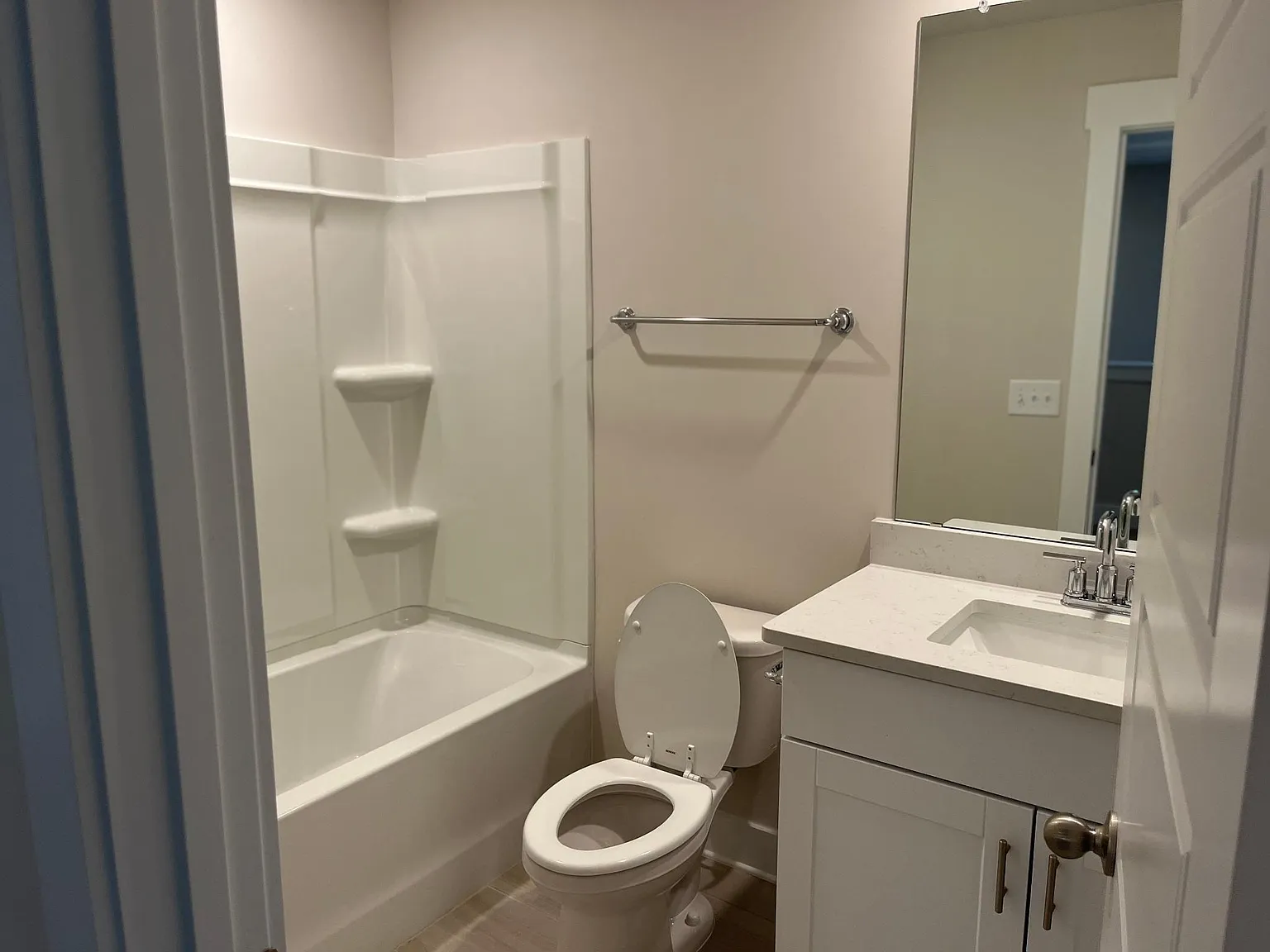854 Thread Way — Photo 4