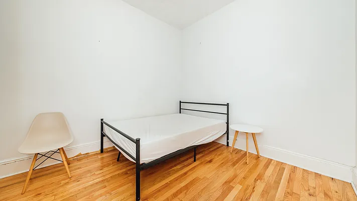 Rented by Nooklyn NYC LLC | media 17