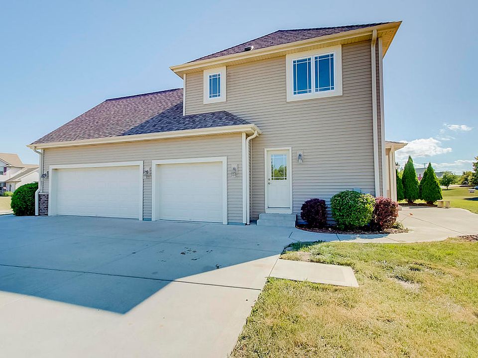 1st image of 1440 W Armann Way
