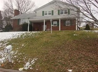 100 Pride Dr, Rostraver Township, PA 15012