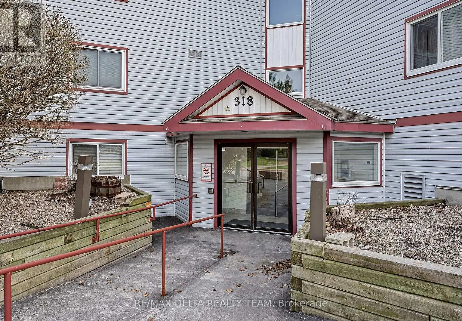 318 Lorry Greenberg Drive — Photo 4