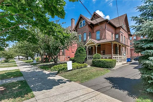119 Dwight St #2 Photo 1