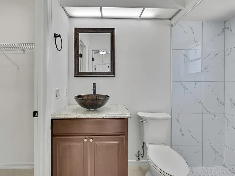 8053 Canterbury St — Photo 8