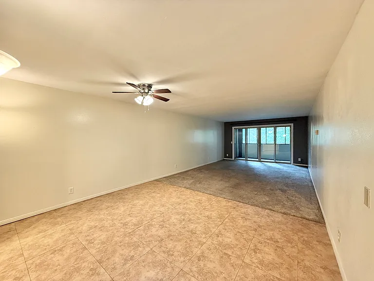 2522 Clairemont Dr #103 — Photo 7