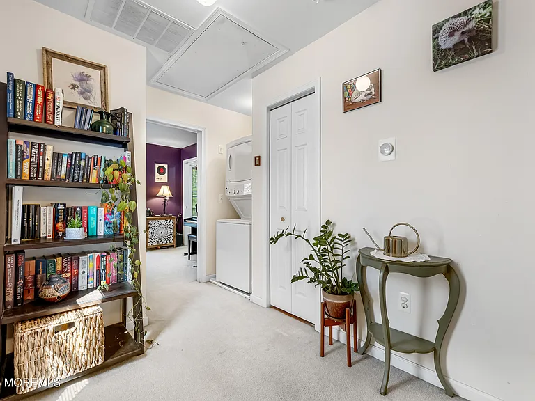 105 Wayside Dr — Photo 19