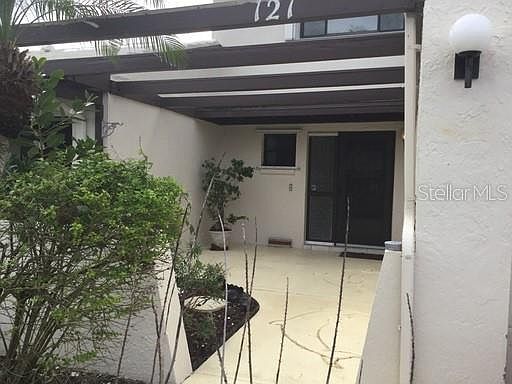 3rd image of 121 Skyline Cir
