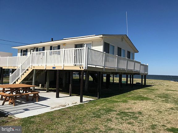 4th image of 193 Judith Sound Cir