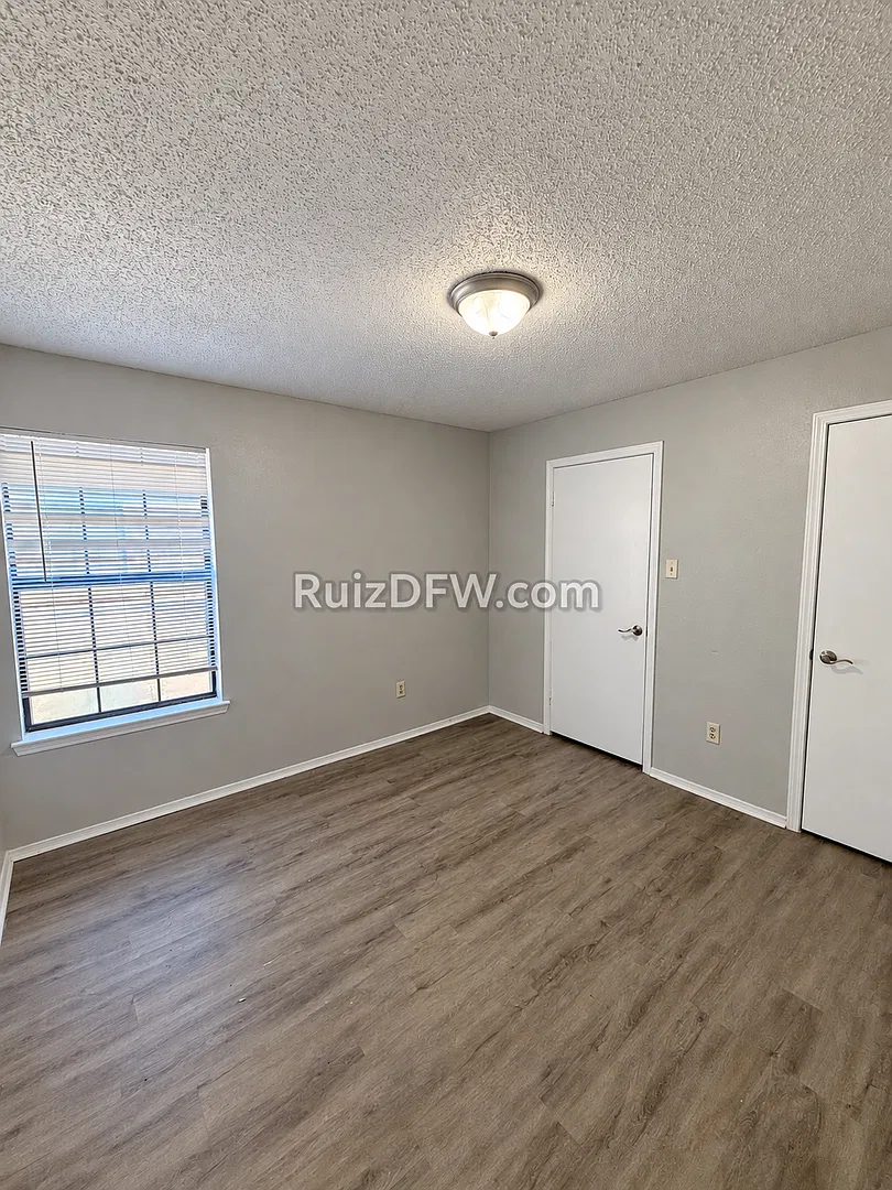 Welcome to 1936 Bernice Street! — Photo 3