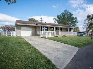 923 Apache Dr, Chillicothe, OH 45601