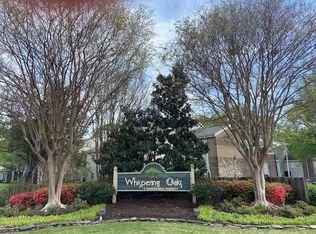 6680 Whispering Oak Pl, Memphis, TN 38120