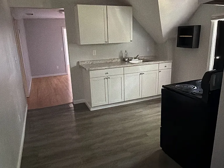 63 Paradis Ave #3 — Photo 9