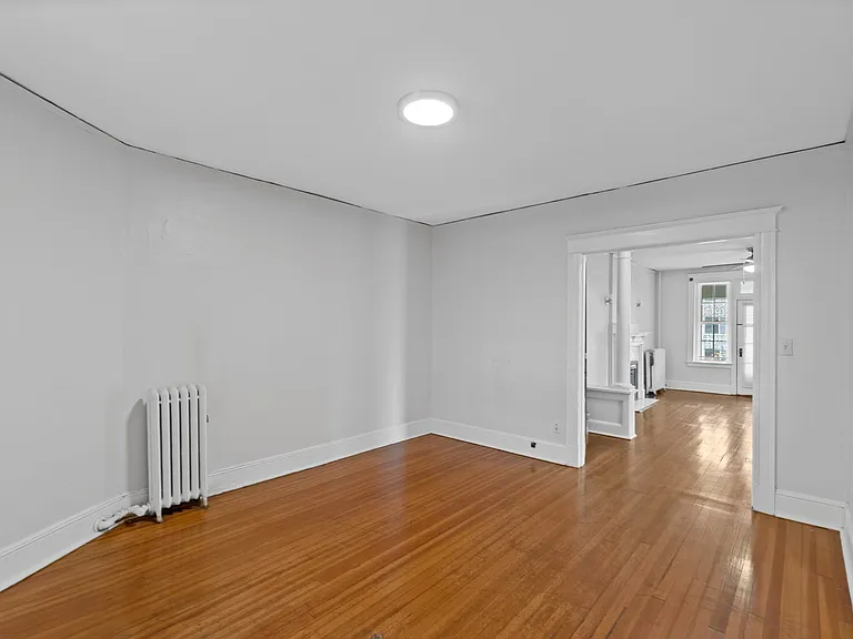911 Westover Ave #2 — Photo 4