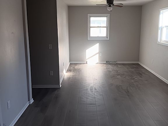 Large masterbedroom that features a nice sized closet and full bathroom.