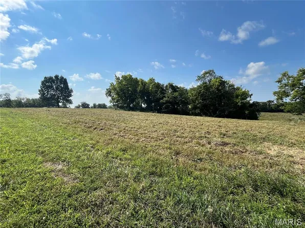 32 Autumn Ridge Dr, Elsberry, MO 63343
