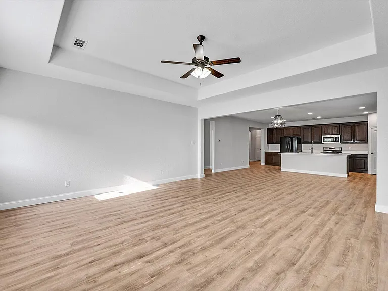 10416 Talus Dr — Photo 21
