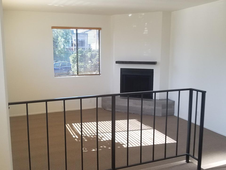 1st image of 2206 Marian Pl
