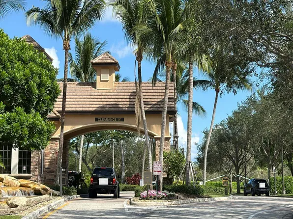8528 Serena Creek Ave, Boynton Beach, FL 33473