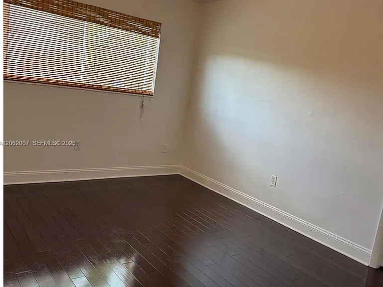 5320 SW 89th Ave — Photo 16
