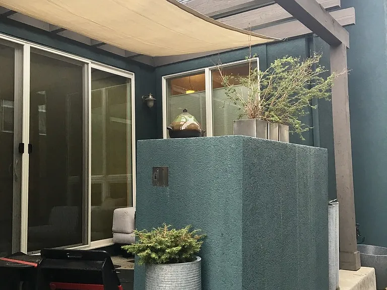 2381 Hecla Dr — Photo 24