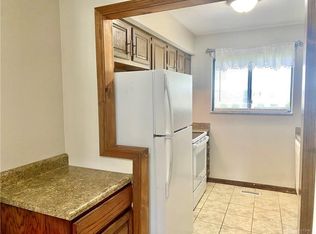 7847 Betsy Ross Cir, Dayton, OH 45459