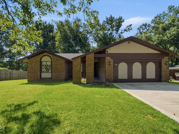 6130 Munsee Ln, Indianapolis, IN 46228