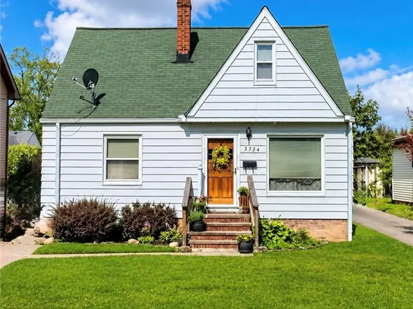 3734 Highland Rd, Cleveland, OH 44111