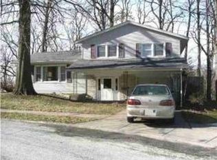 610 Cherokee Ct, Davenport, IA 52804