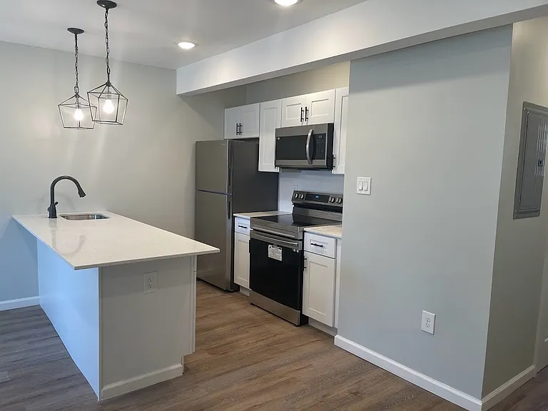 1909 W Chew Ave #7 — Photo 8