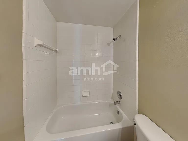 12131 Woodglen Cir — Photo 18