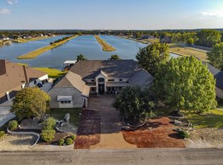 3606 Upper Lake Cir, Granbury, TX 76049