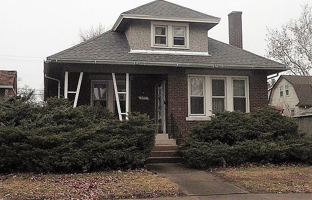 1st image of 439 7th St