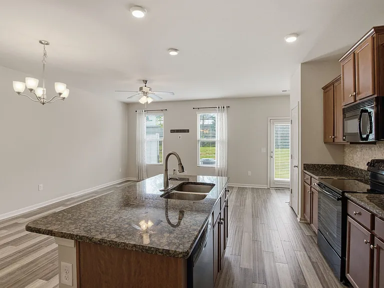 4007 Cannonsgate Ln — Photo 11