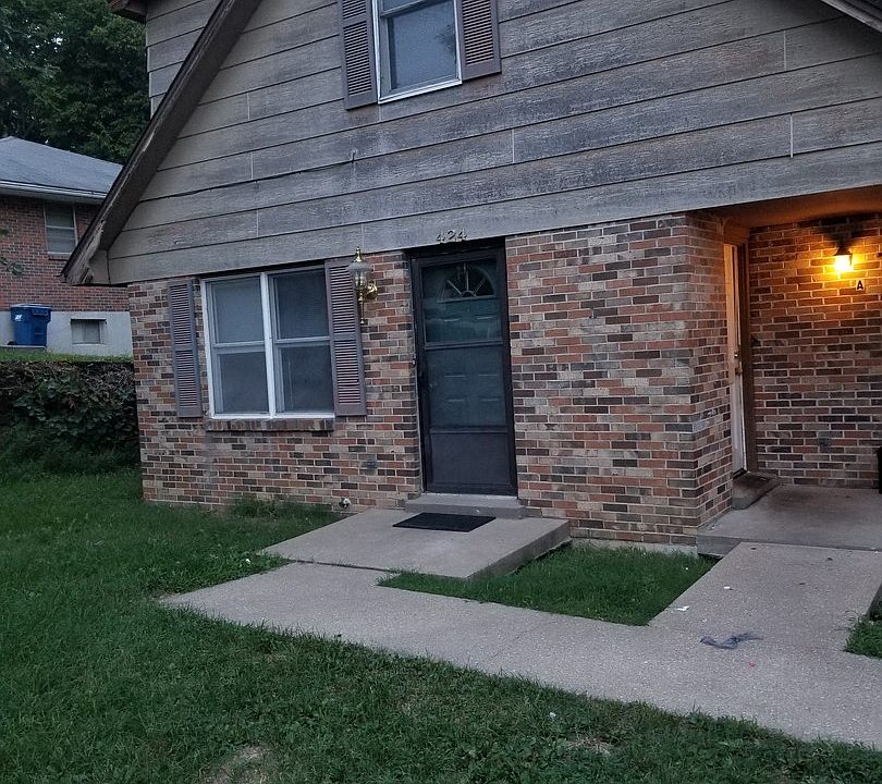 1st image of 424 Hutton Ln #B