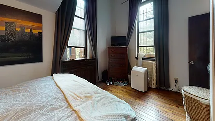 Rented by Bond New York