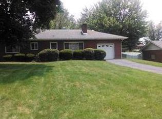 204 Lynn Dr, New Brighton, PA