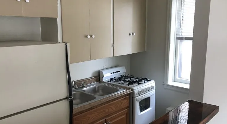 1114 E Genesee St #8 — Photo 20