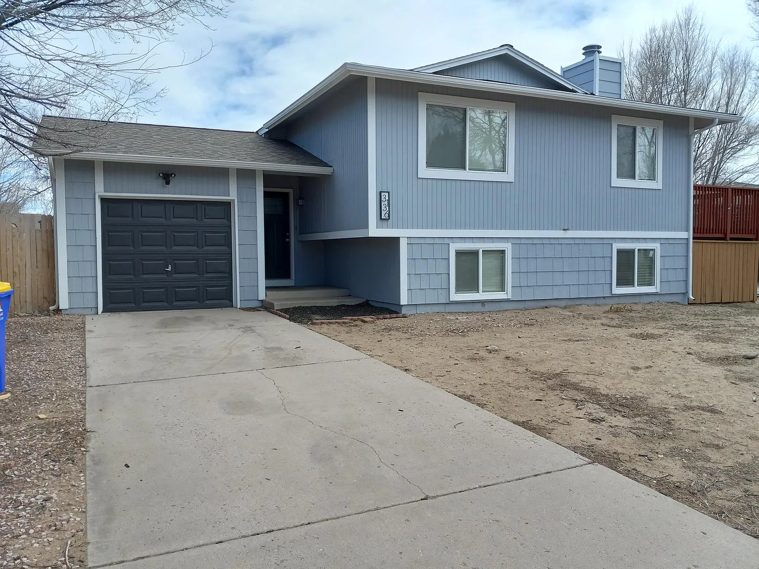3136 Moonbeam Cir S — Photo 2