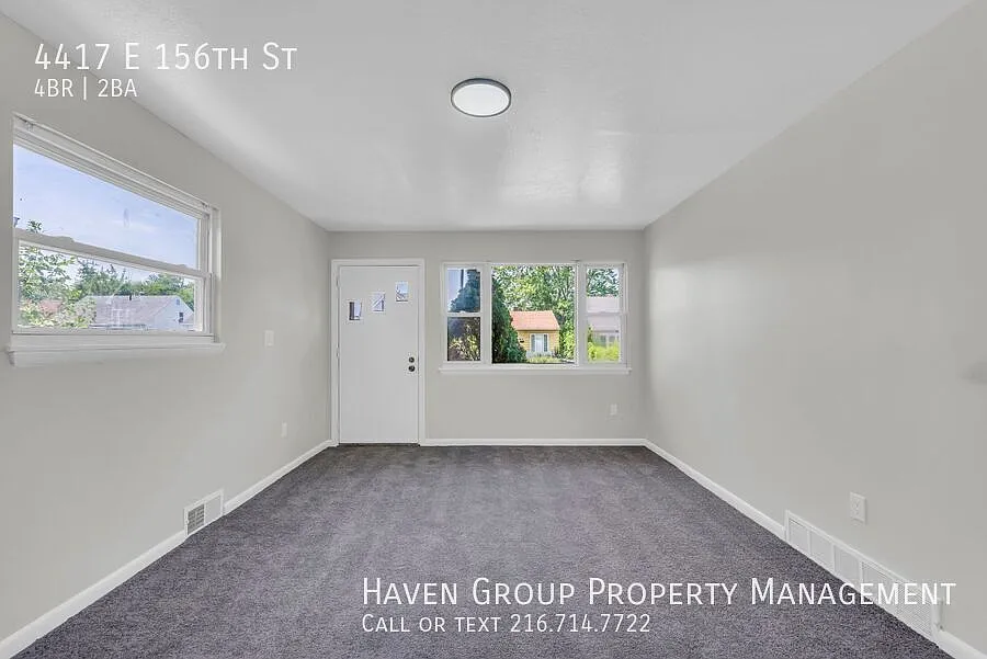 4417 E 156th St, Cleveland, OH 44128 - Spacious 4-bed 1.5-bath single-family home! — Photo 3