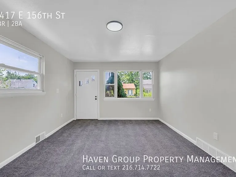 4417 E 156th St — Photo 3
