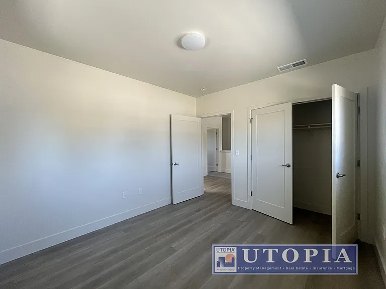528 Dufour St #A — Photo 7