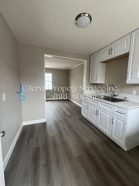 1st image of 4500-4517 E 52nd Pl #15