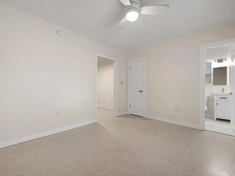 308 Ohio Pl #1 — Photo 11
