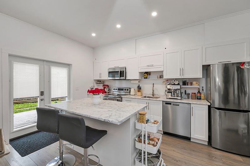 Saanich House for rent - 1 Bedroom in Saanich
