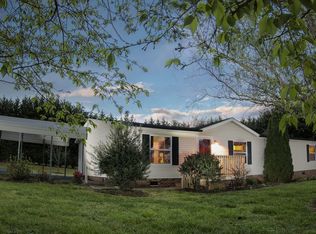 2944 Old Mountain Rd, Stony Point, NC 28678