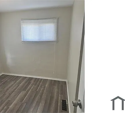 2215 Durand St — Photo 12