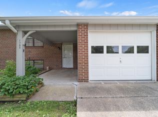 1705 N Aspen Cir, Columbia, MO 65202